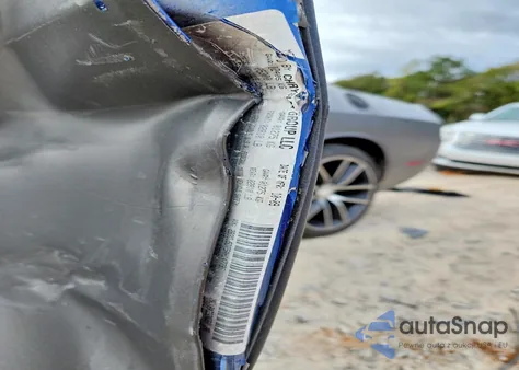 2010 Dodge Challenger R/T z USA, uszkodzony, nr VIN 2B3CJ5DT5AH147795